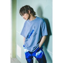 画像をギャラリービューアに読み込む, MIRROR PRINTED T-Shirt (L.BLUE)
